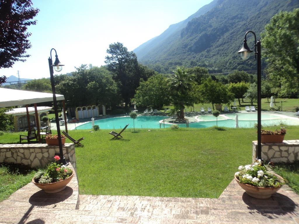 Hotel Borgo Antico San Severino Esterno foto